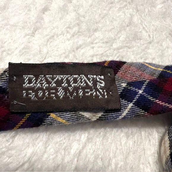Daytons for Men Red Blue White Plaid Wool Blend Necktie - Picture 2 of 5